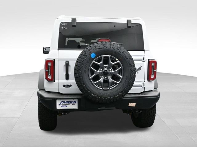 New 2025 Ford Bronco Badlands image 8