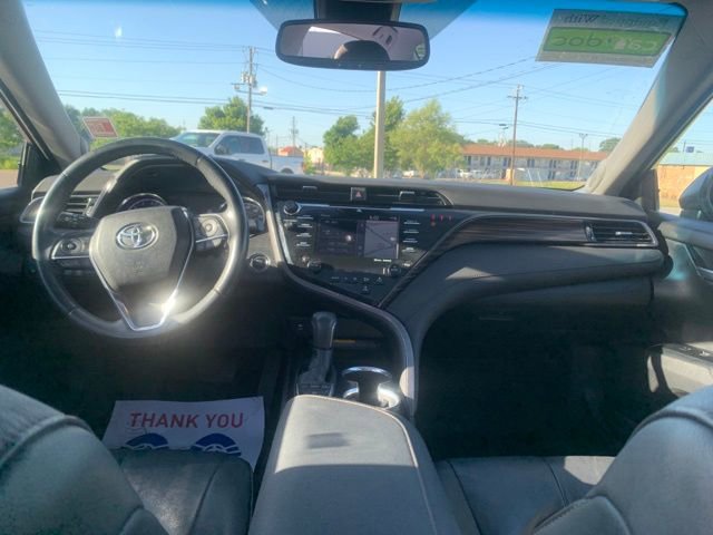Used 2019 Toyota Camry XLE w/ Navigation Package FWD image 23