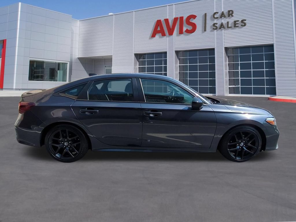 Used 2025 Honda Civic Sport image 5