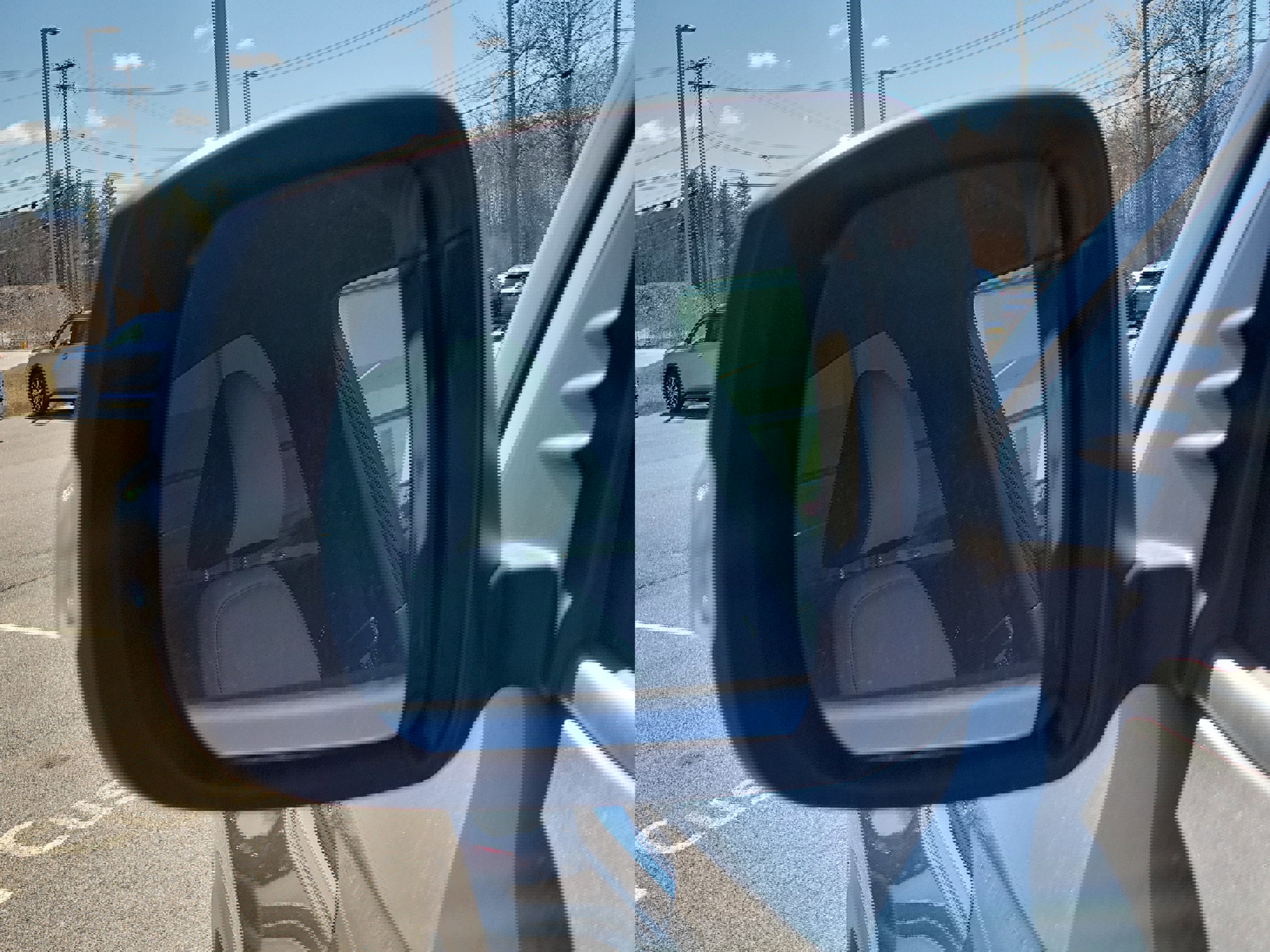 New 2025 INFINITI QX55 Essential image 13