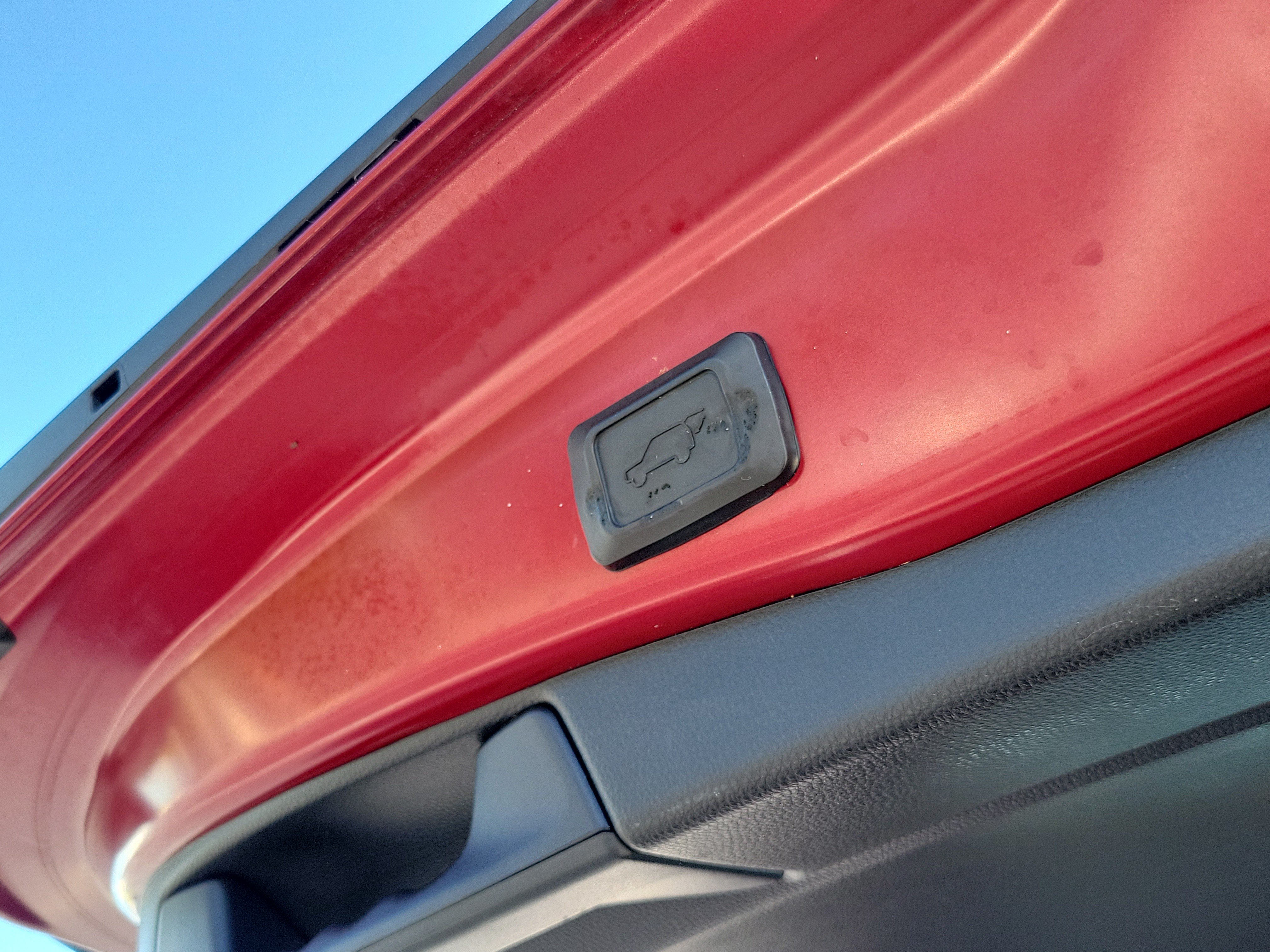 Certified 2019 Toyota RAV4 XLE Premium FWD image 11