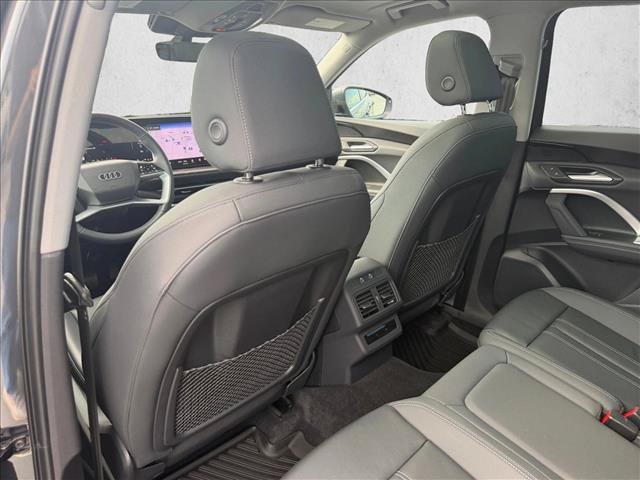 Used 2025 Audi Q5 Premium AWD/4WD image 18