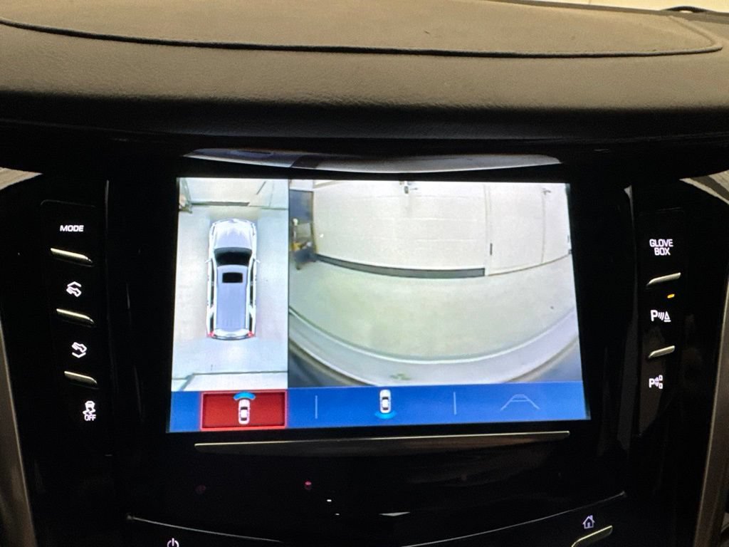 Used 2020 Cadillac Escalade ESV 4WD image 30