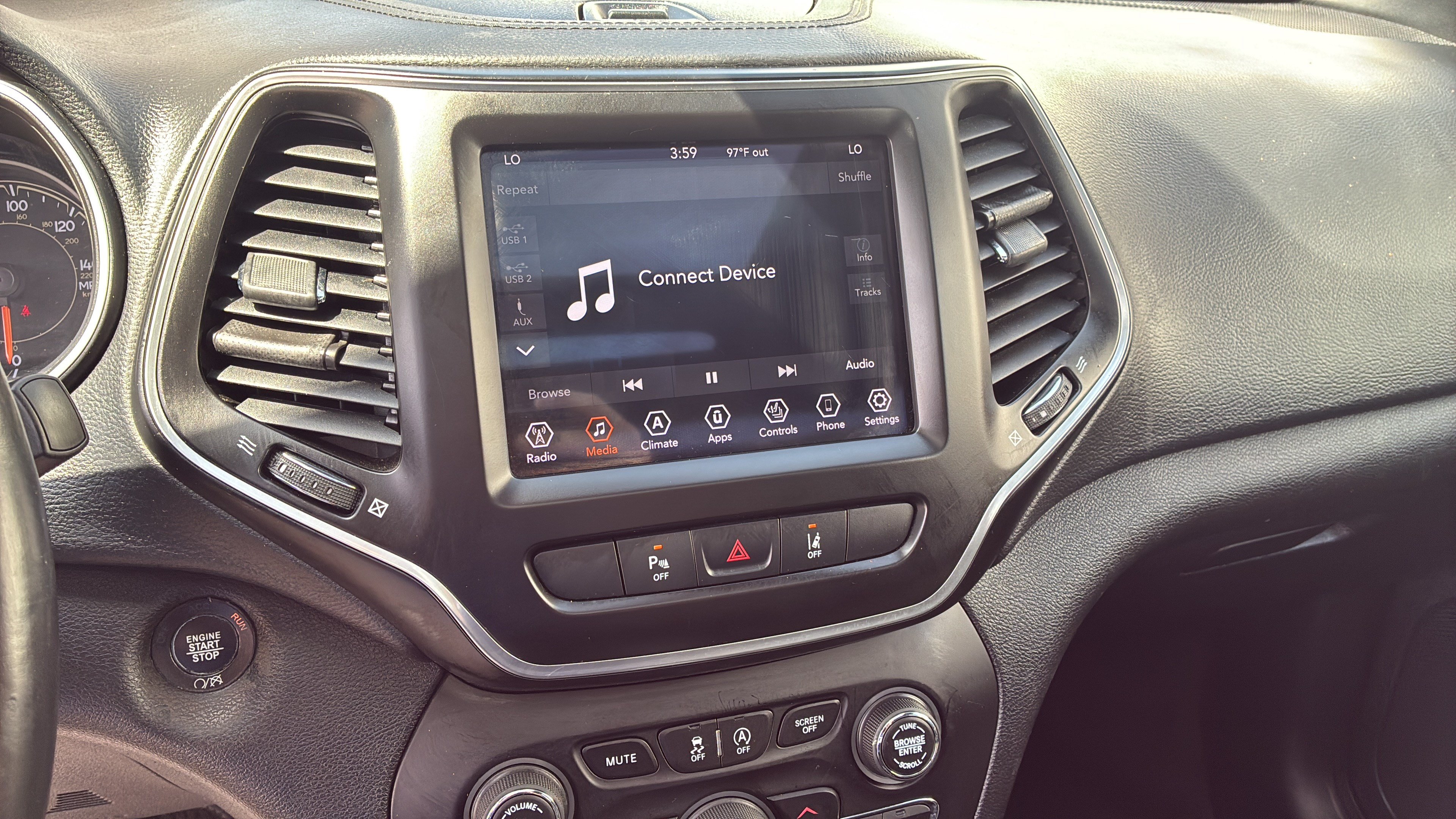 Used 2021 Jeep Cherokee Latitude Lux 80th Anniv w/ Quick Order Package 26U 80TH FWD image 14