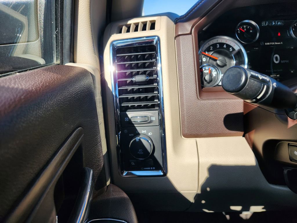 Used 2018 RAM 3500 Laramie image 13