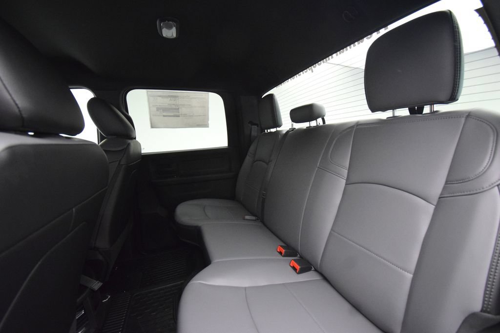 New 2026 RAM 5500 Tradesman AWD/4WD image 37