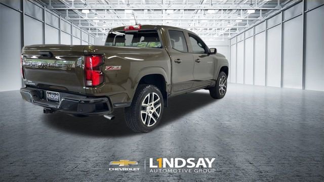 Used 2023 Chevrolet Colorado Z71 w/ Z71 Convenience Package 2 image 8