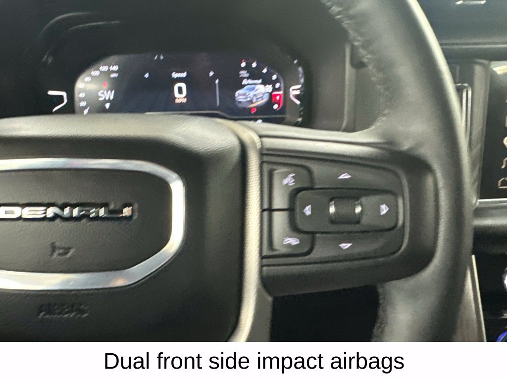 Used 2024 GMC Yukon XL Denali AWD/4WD image 41