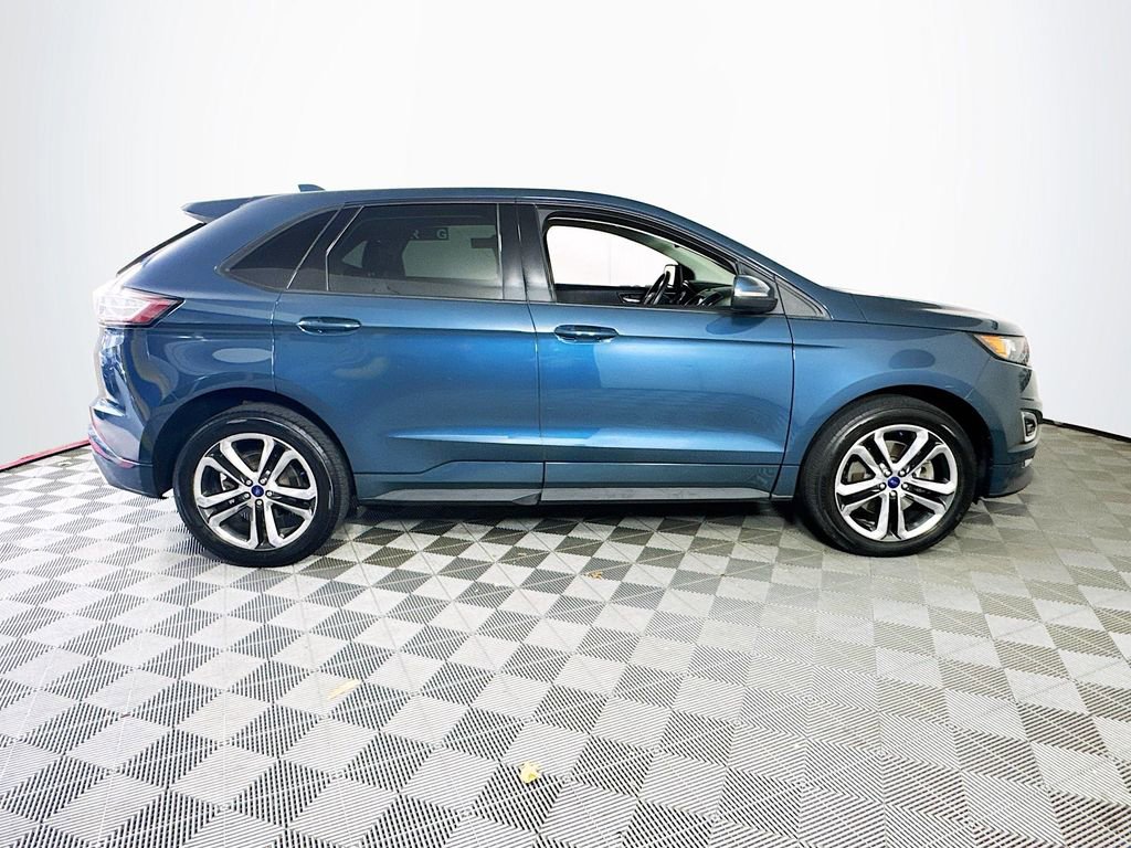 Used 2016 Ford Edge Sport w/ Technology Package image 8