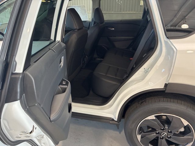 New 2026 Nissan Rogue SV image 10