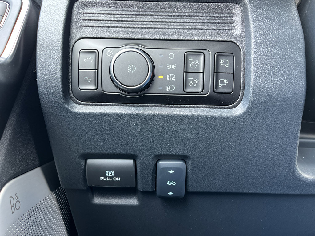New 2026 Ford F350 Platinum AWD/4WD image 21