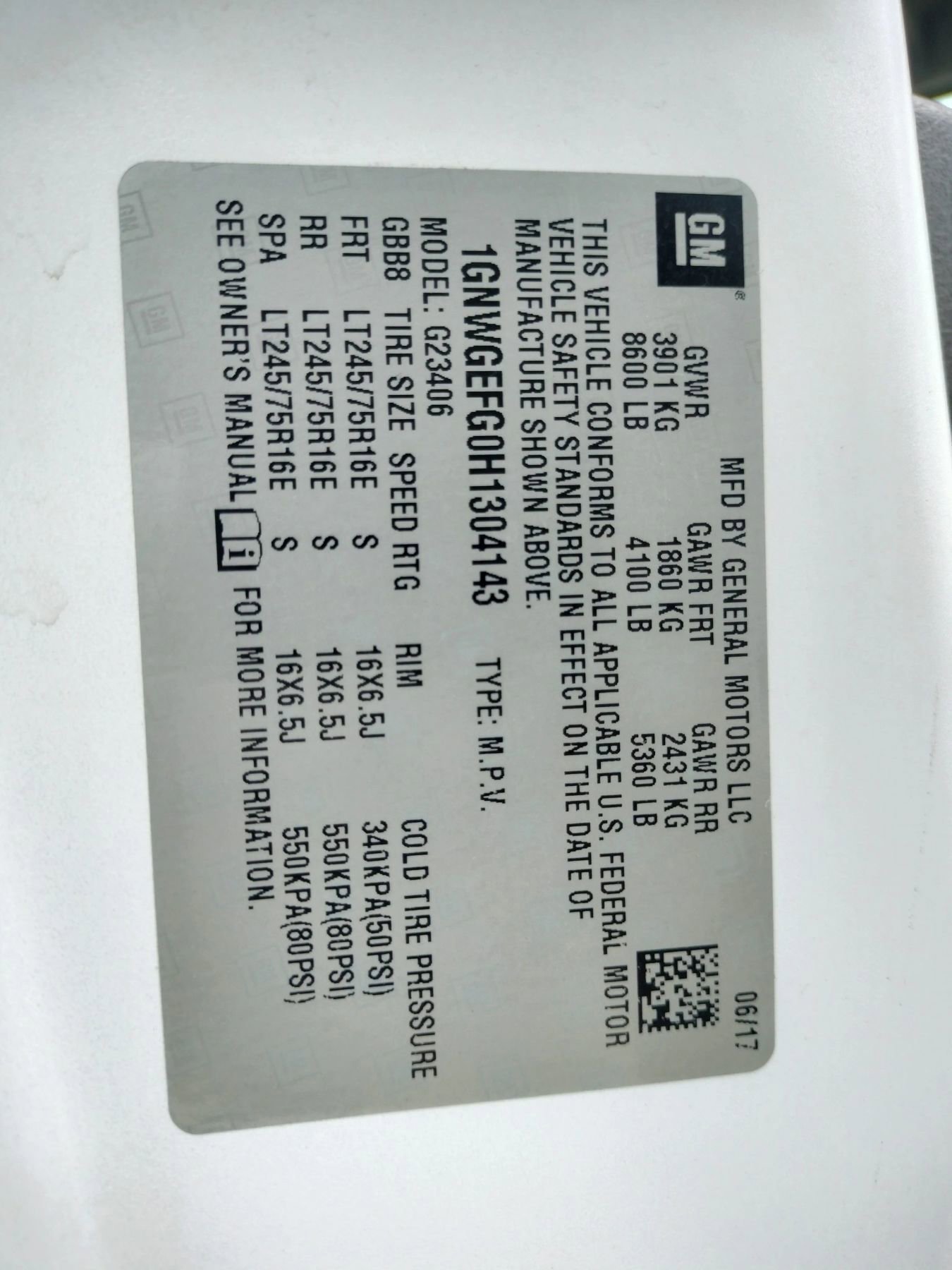 Used 2017 Chevrolet Express 2500 LS image 44