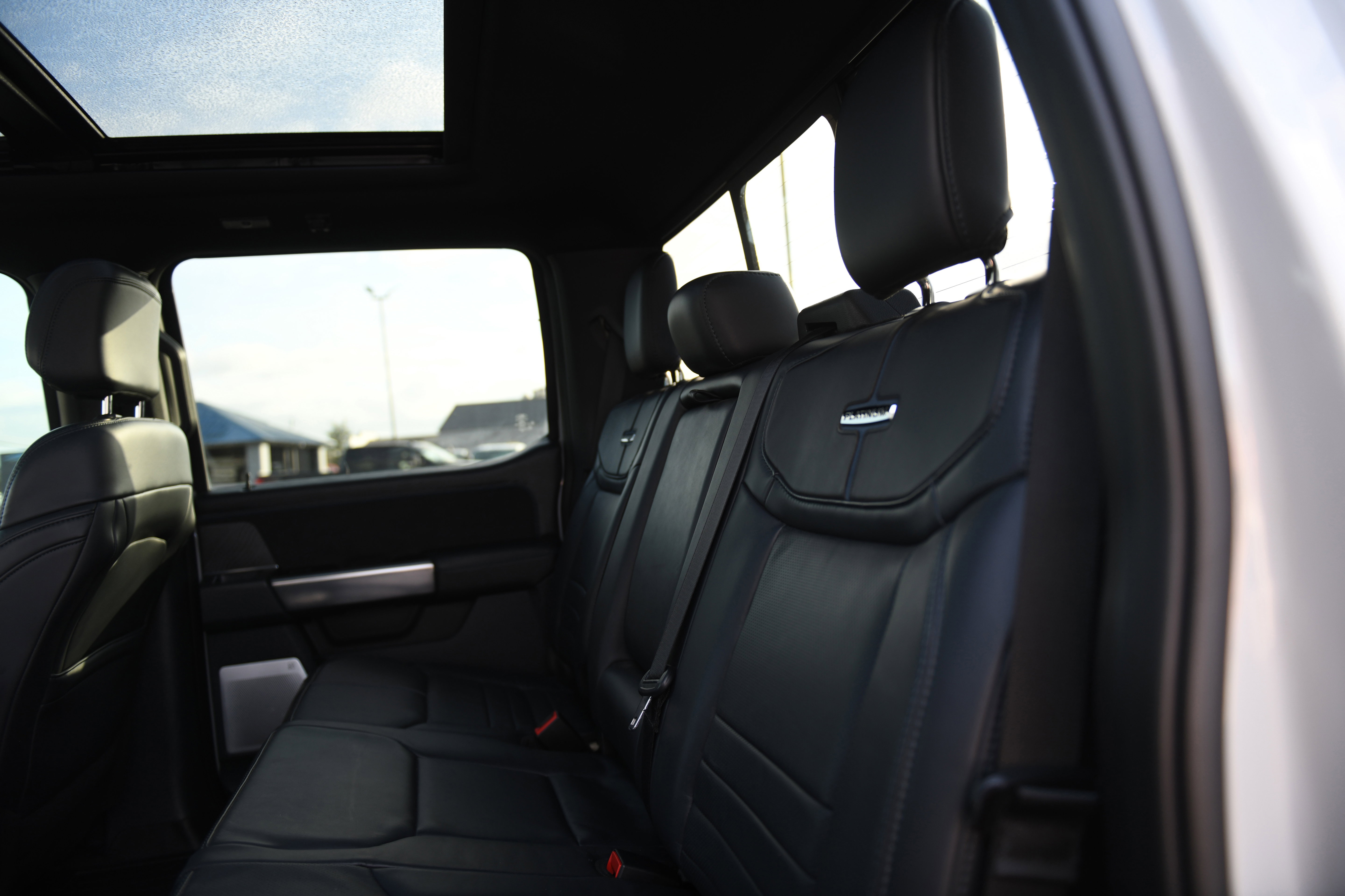 Used 2025 Ford F250 Platinum w/ Tremor Off-Road Package image 22