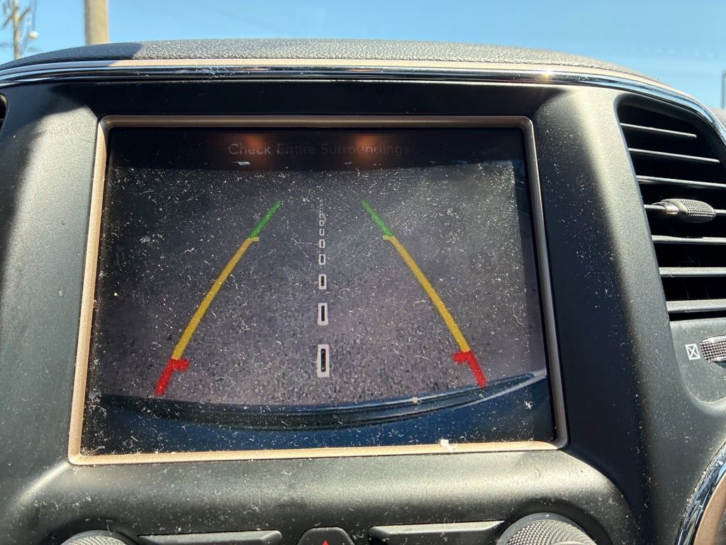 Used 2017 Jeep Grand Cherokee Limited image 15