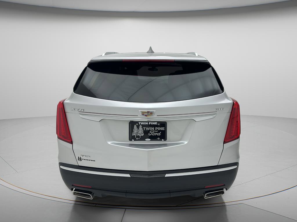 Used 2019 Cadillac XT5 AWD image 7
