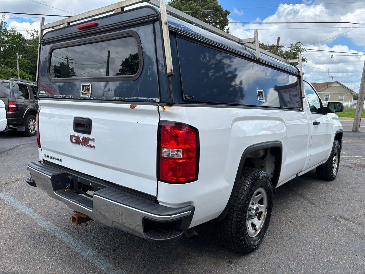 Used 2017 GMC Sierra 1500 2WD Regular Cab image 5