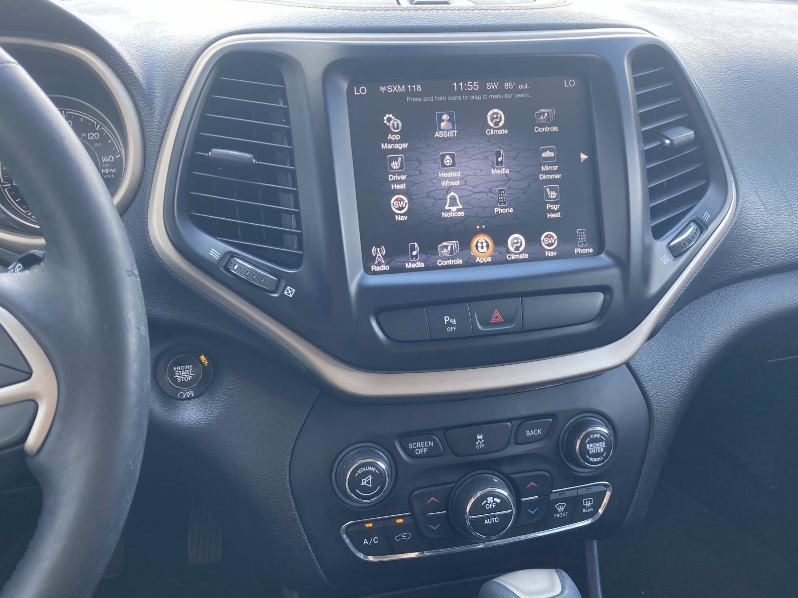 Used 2018 Jeep Cherokee Limited FWD image 21