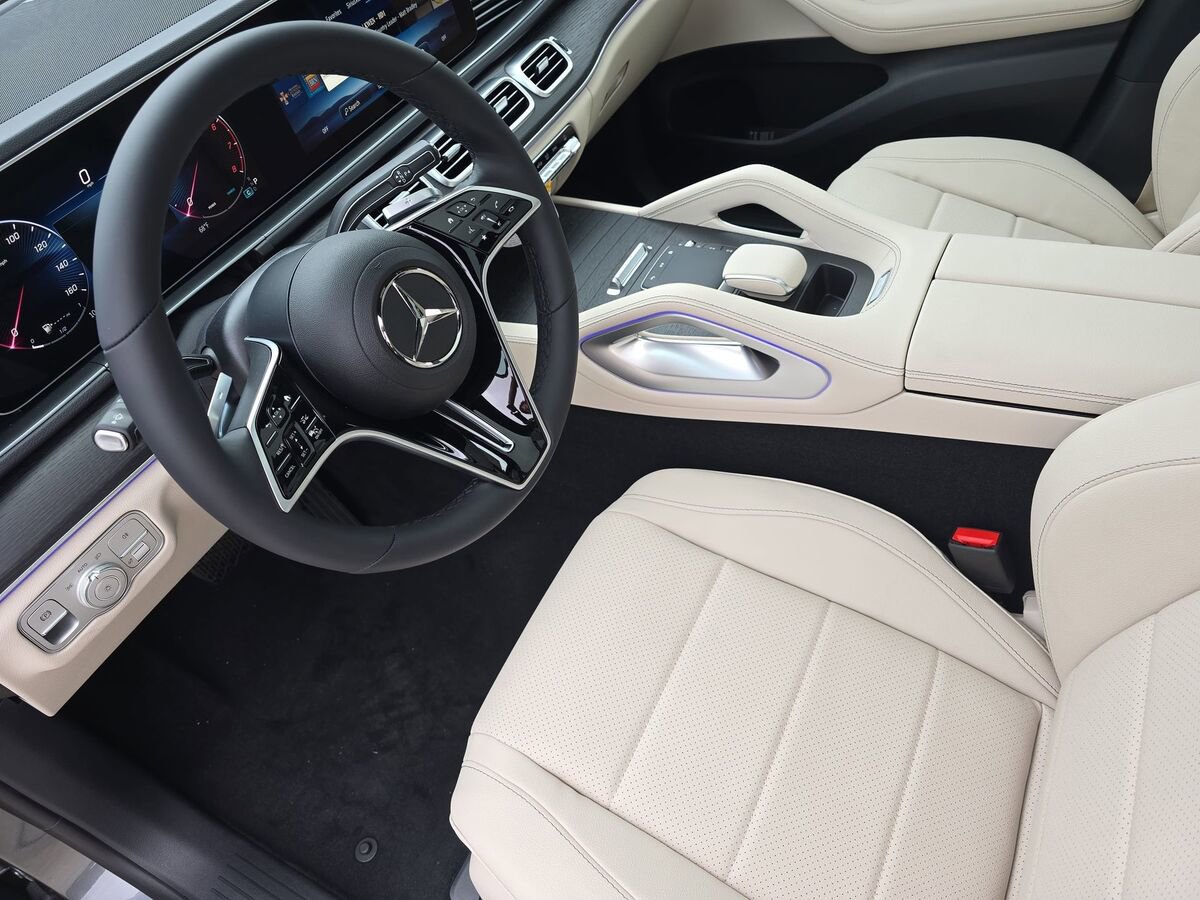 New 2026 Mercedes-Benz GLE 450 4MATIC image 16