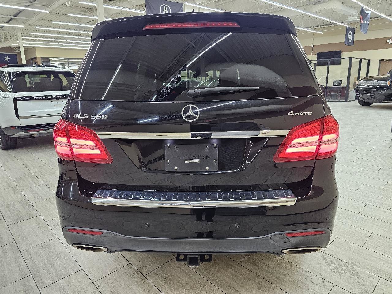 Used 2018 Mercedes-Benz GLS 550 4MATIC image 7