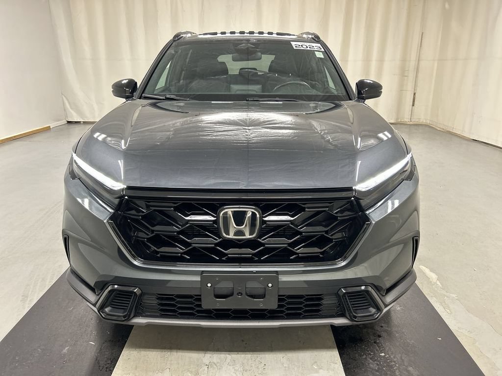 Used 2023 Honda CR-V Sport image 2