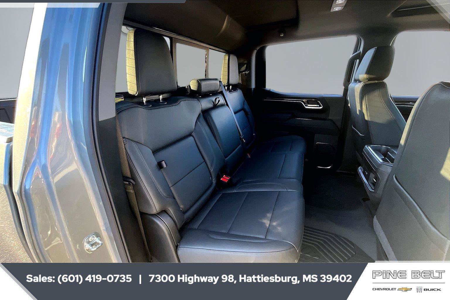 New 2026 Chevrolet Silverado 1500 LT Trail Boss w/ Safety Package AWD/4WD image 21