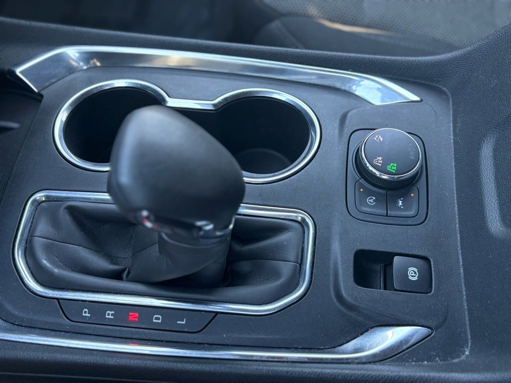 Used 2023 Chevrolet Traverse LT image 27