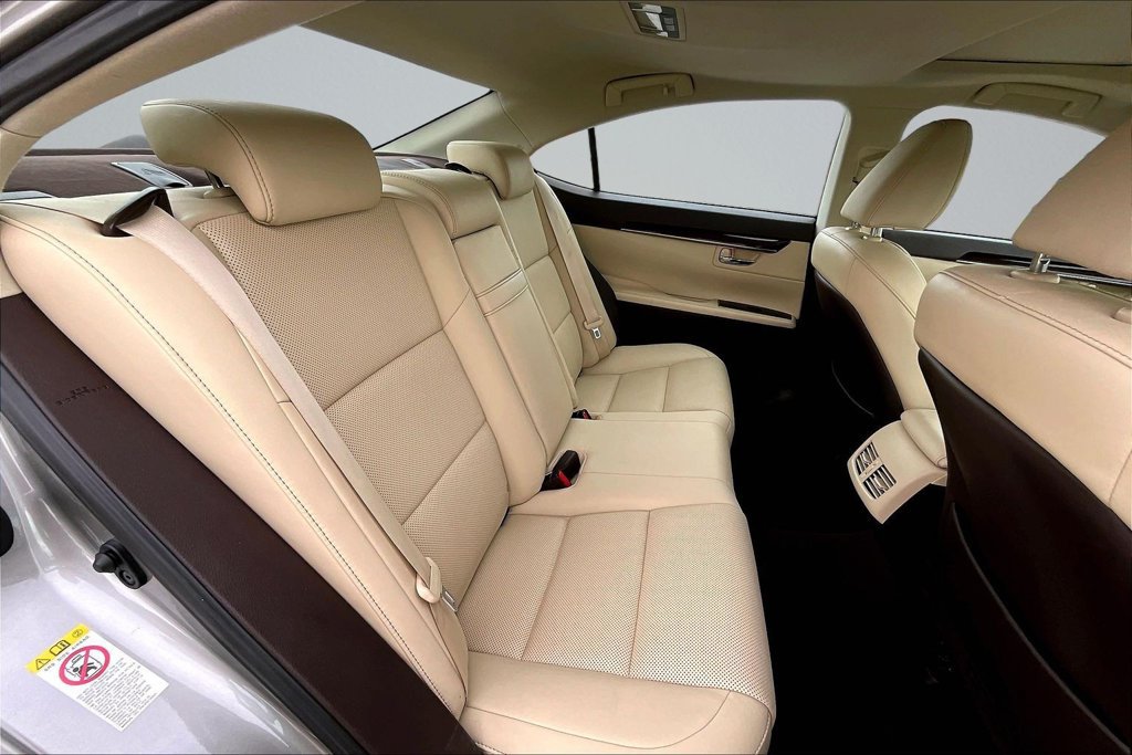 Used 2017 Lexus ES 350 w/ Premium Package FWD image 25