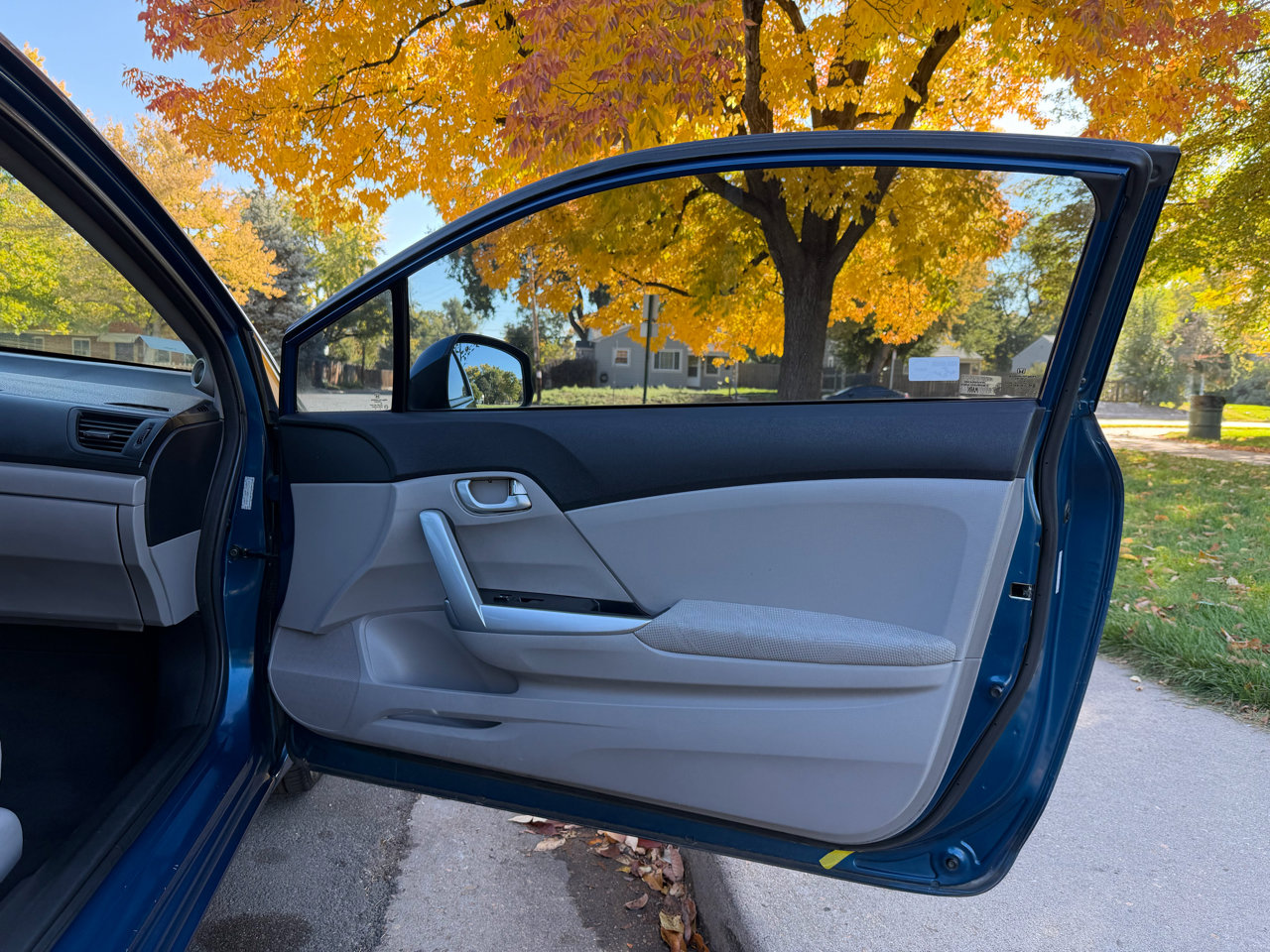 Used 2012 Honda Civic EX image 15