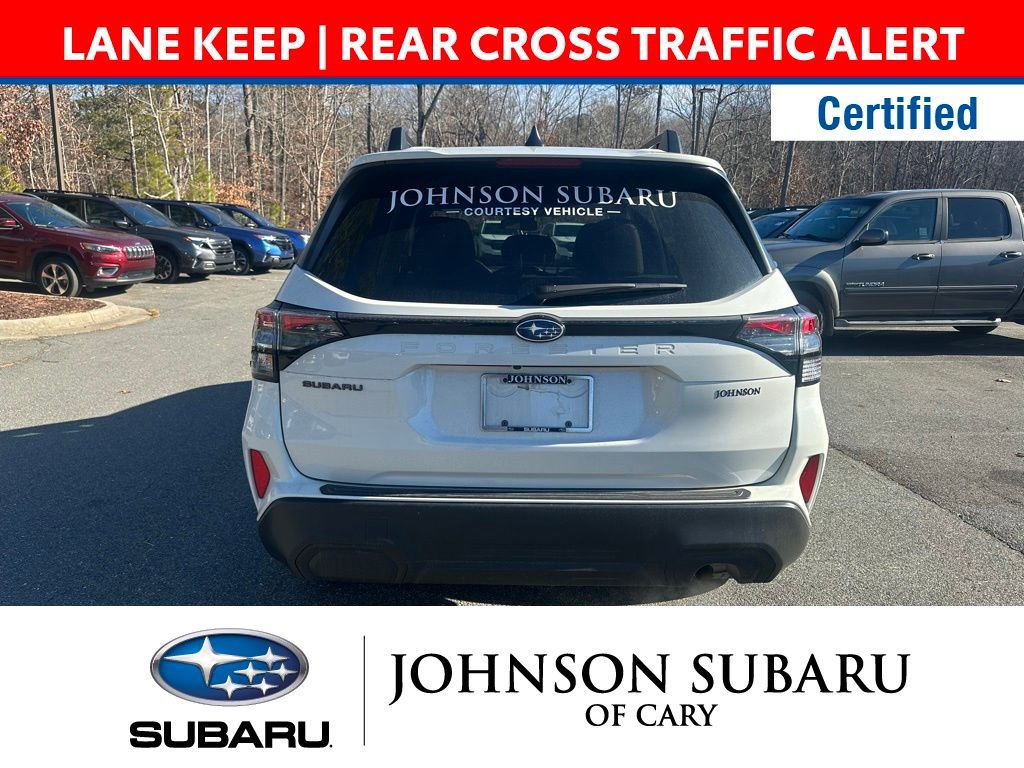 Used 2025 Subaru Forester Premium w/ Protection Package image 4