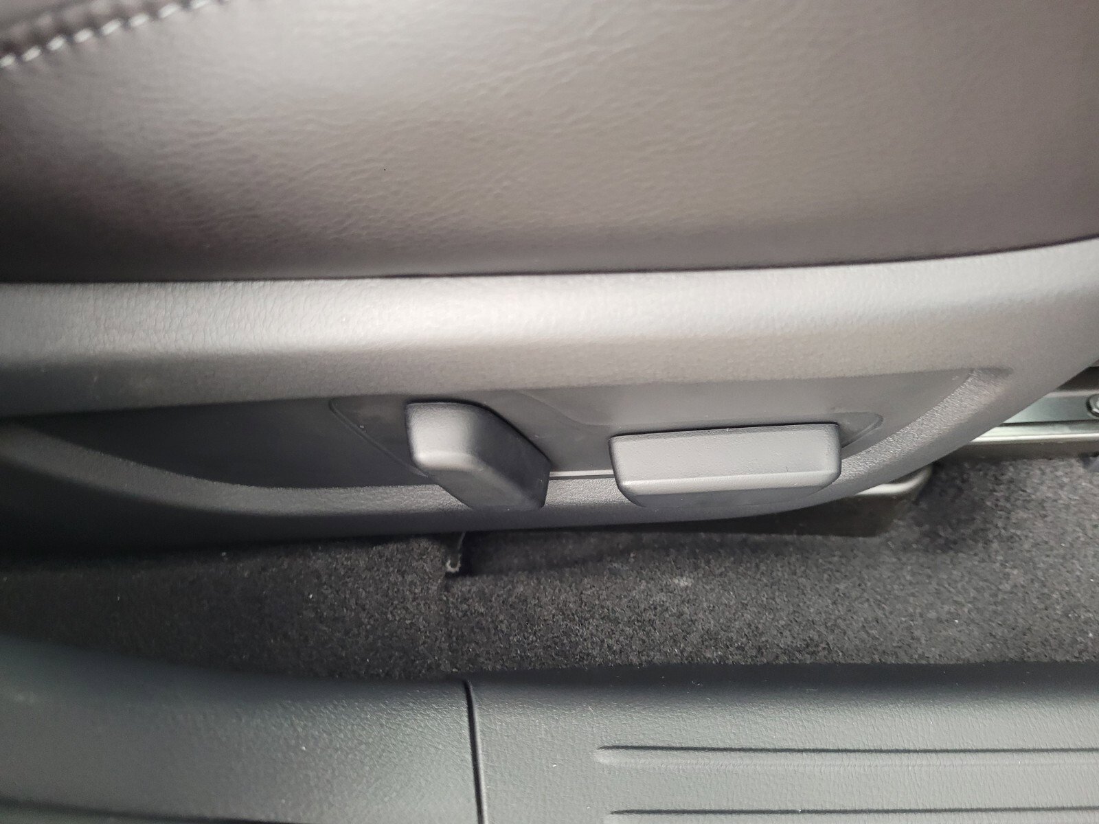 New 2025 MAZDA CX-50 AWD 2.5 Hybrid w/ Weather Package image 17