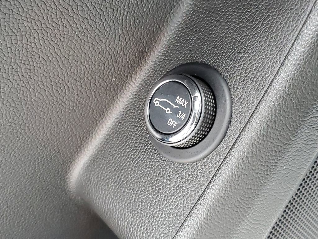 Certified 2023 Chevrolet Traverse RS image 26