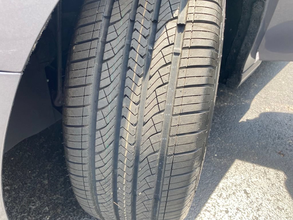 Used 2018 Honda Accord EX-L image 12