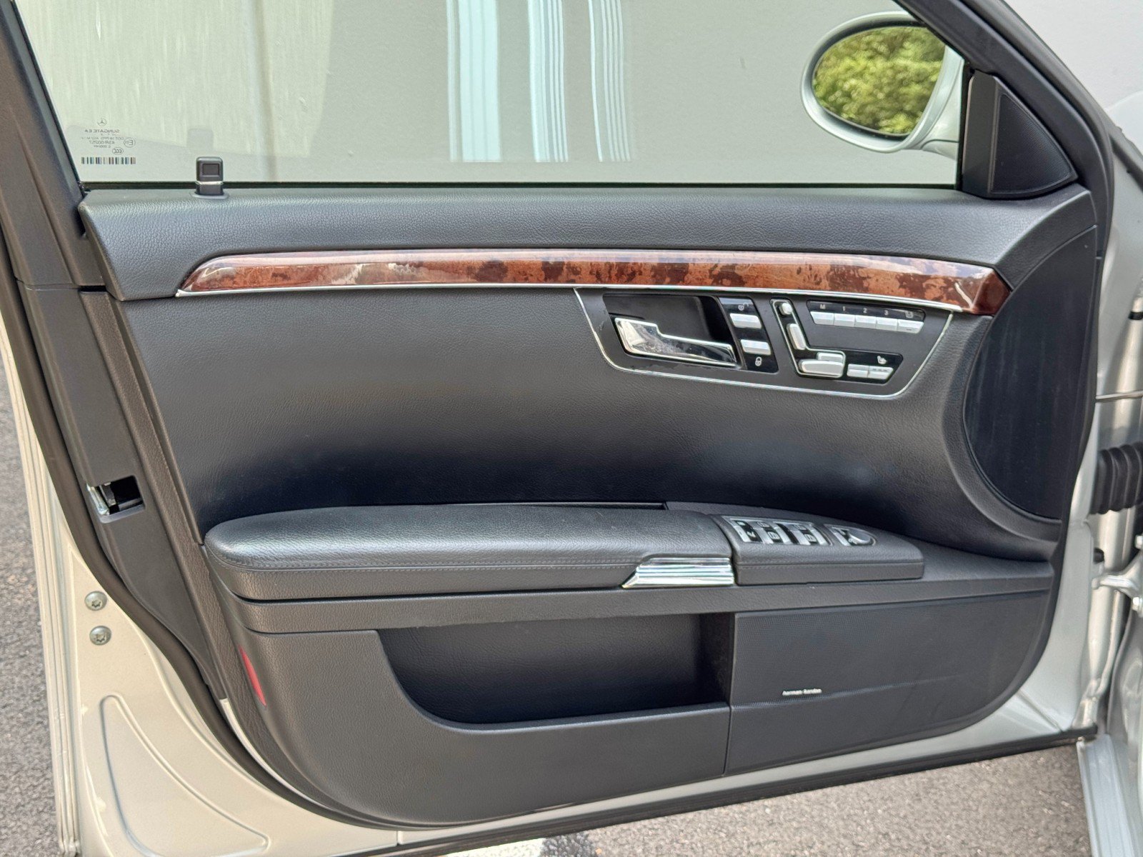 Used 2007 Mercedes-Benz S 550 image 37