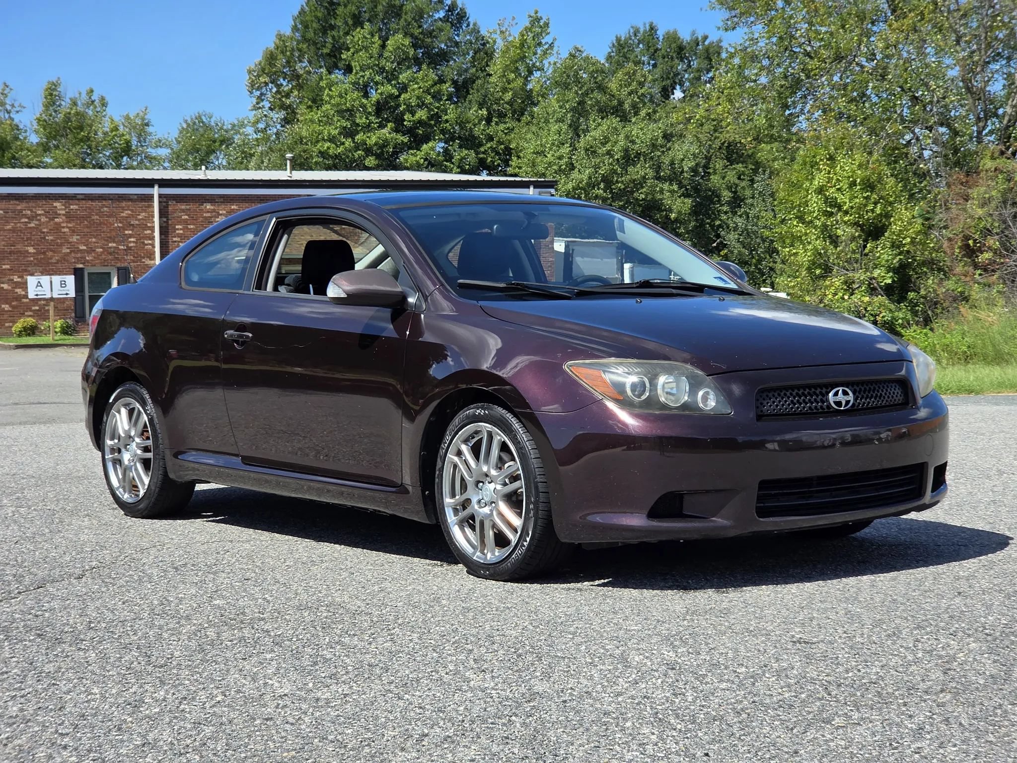 Used 2008 Scion tC FWD image 4