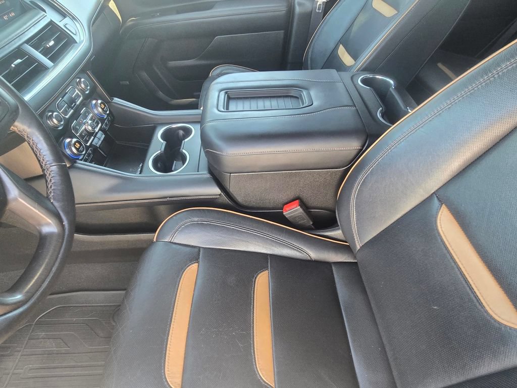 Used 2021 GMC Yukon AT4 w/ AT4 Premium Plus Package AWD/4WD image 22