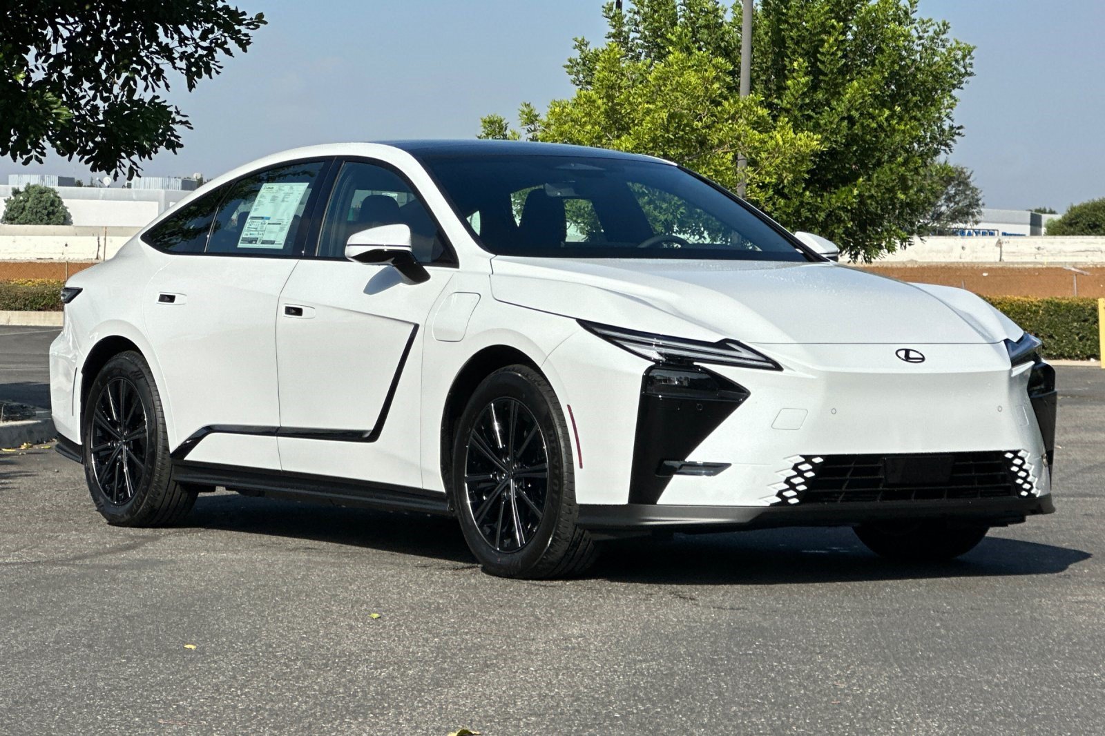 New 2026 Lexus ES 350e w/ Convenience Package FWD image 7