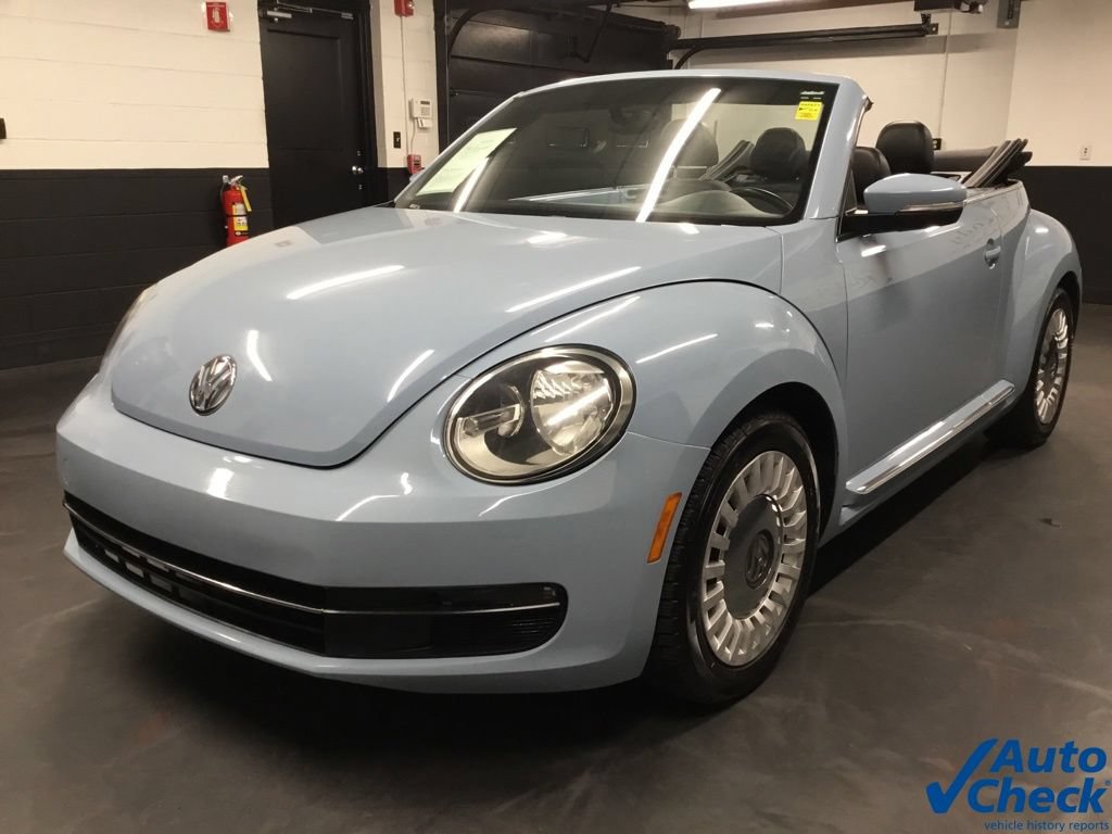 Used 2013 Volkswagen Beetle 2.5 FWD image 5