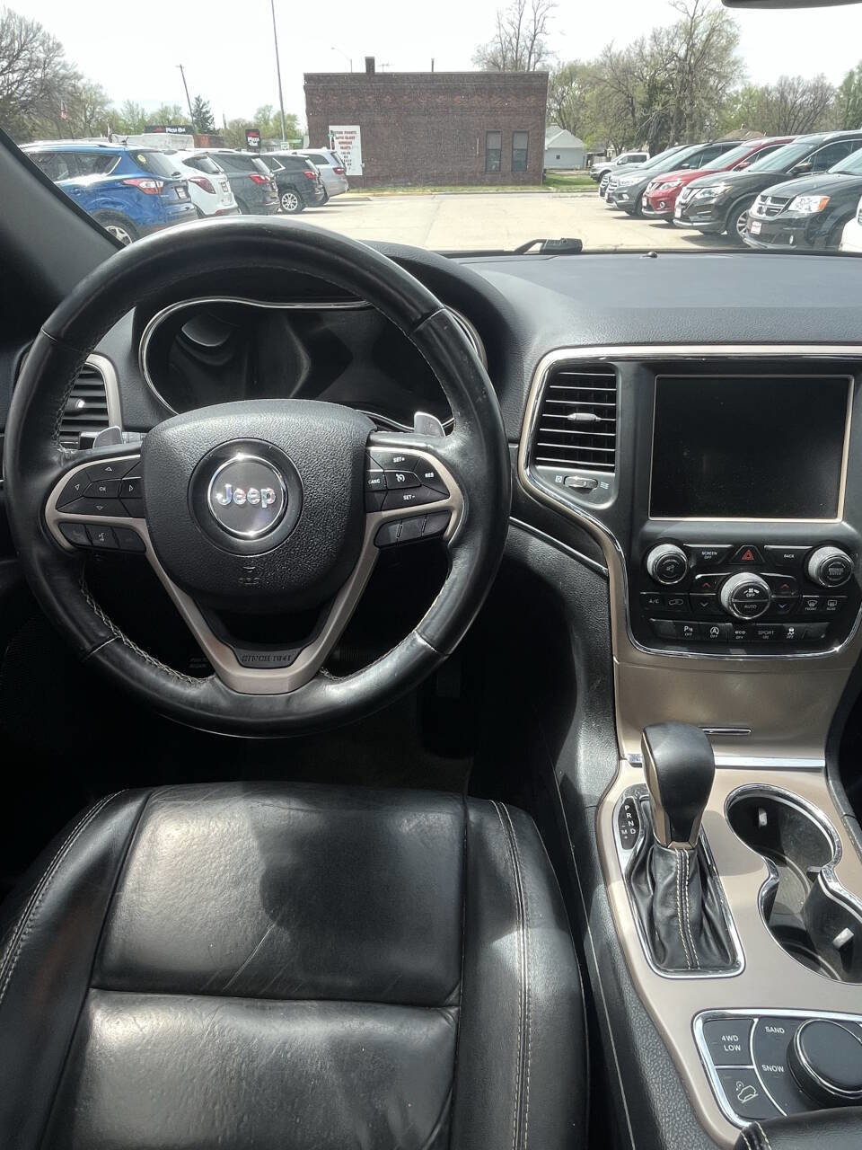 Used 2017 Jeep Grand Cherokee Limited image 20