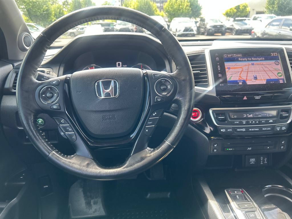 Used 2018 Honda Pilot Elite image 14