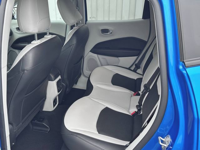Used 2021 Jeep Compass Limited image 12
