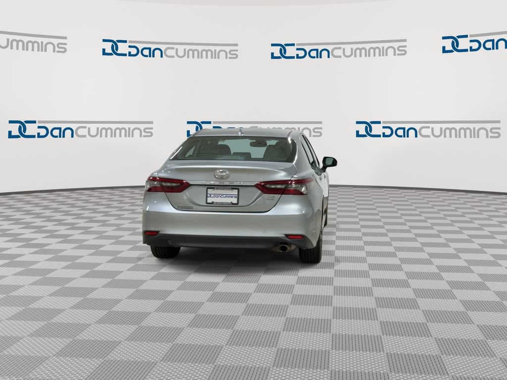 Used 2021 Toyota Camry XLE AWD/4WD image 7