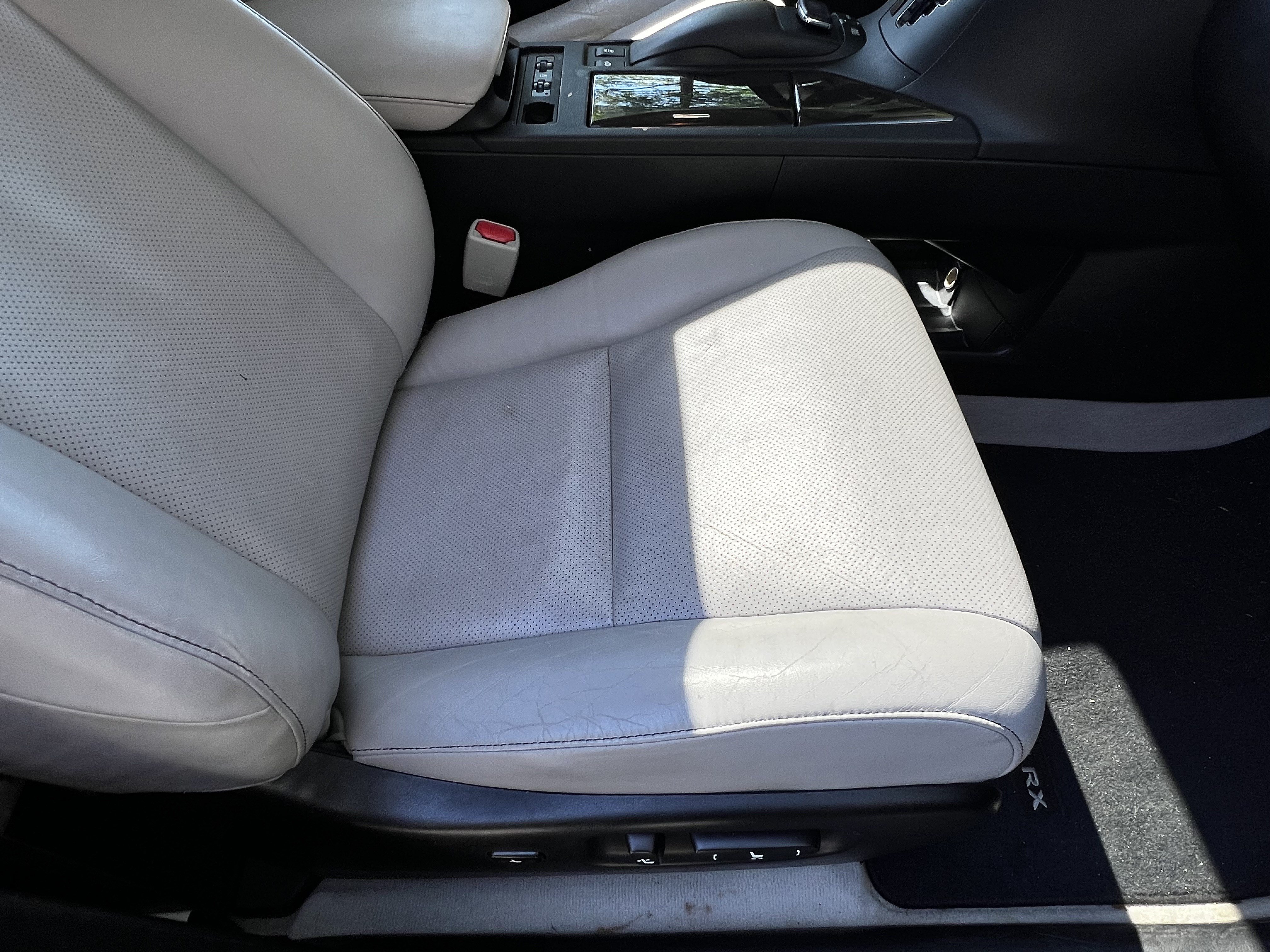Used 2015 Lexus RX 450h FWD image 46