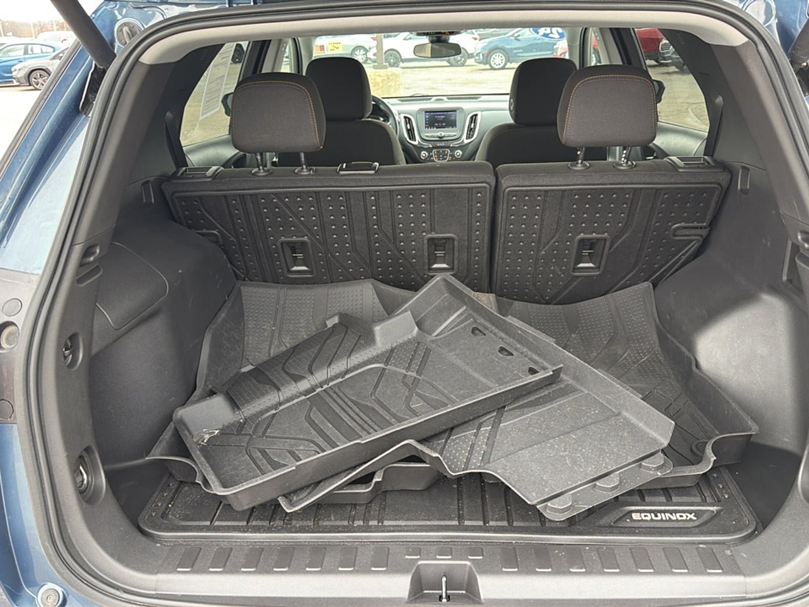 Used 2024 Chevrolet Equinox LT w/ LPO, Floor Liner Package FWD image 18
