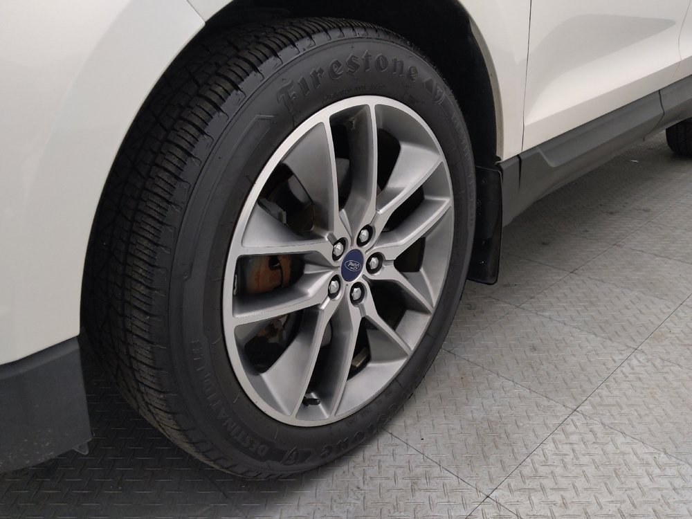 Used 2016 Ford Edge Titanium w/ Class II Trailer Tow Package AWD/4WD image 31