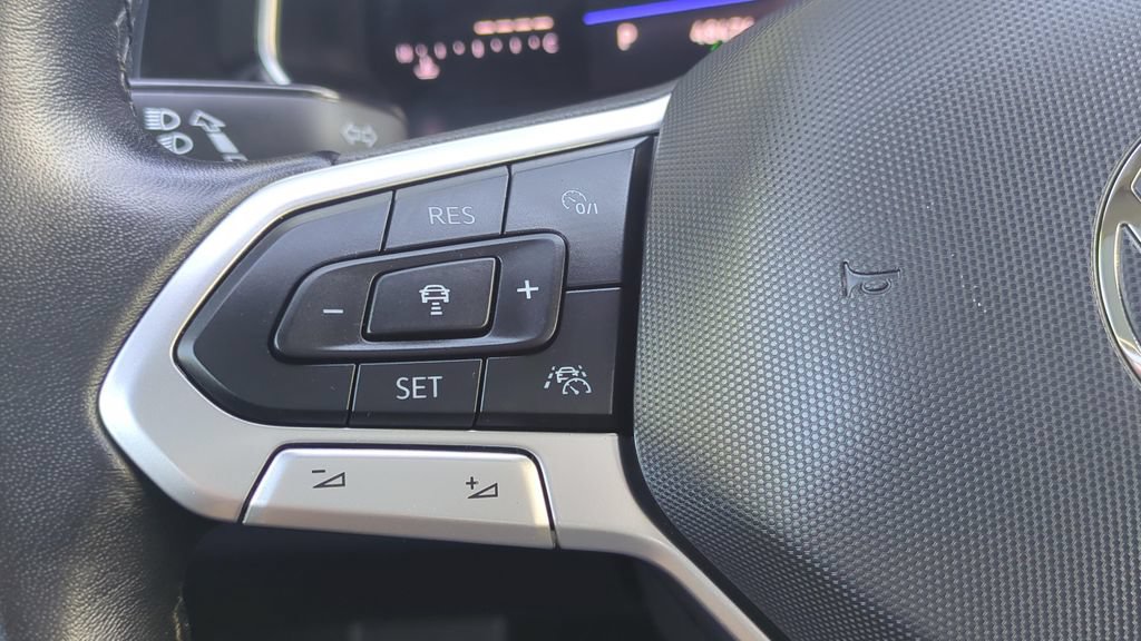 Used 2024 Volkswagen Jetta SE FWD image 20