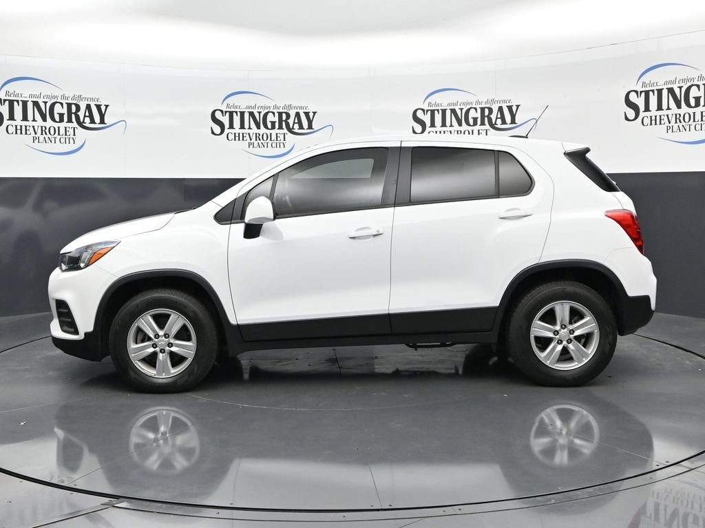 Used 2022 Chevrolet Trax LS w/ Tint and Cruise Package AWD/4WD image 4