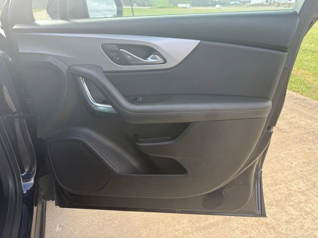 Used 2020 Chevrolet Blazer LT image 21
