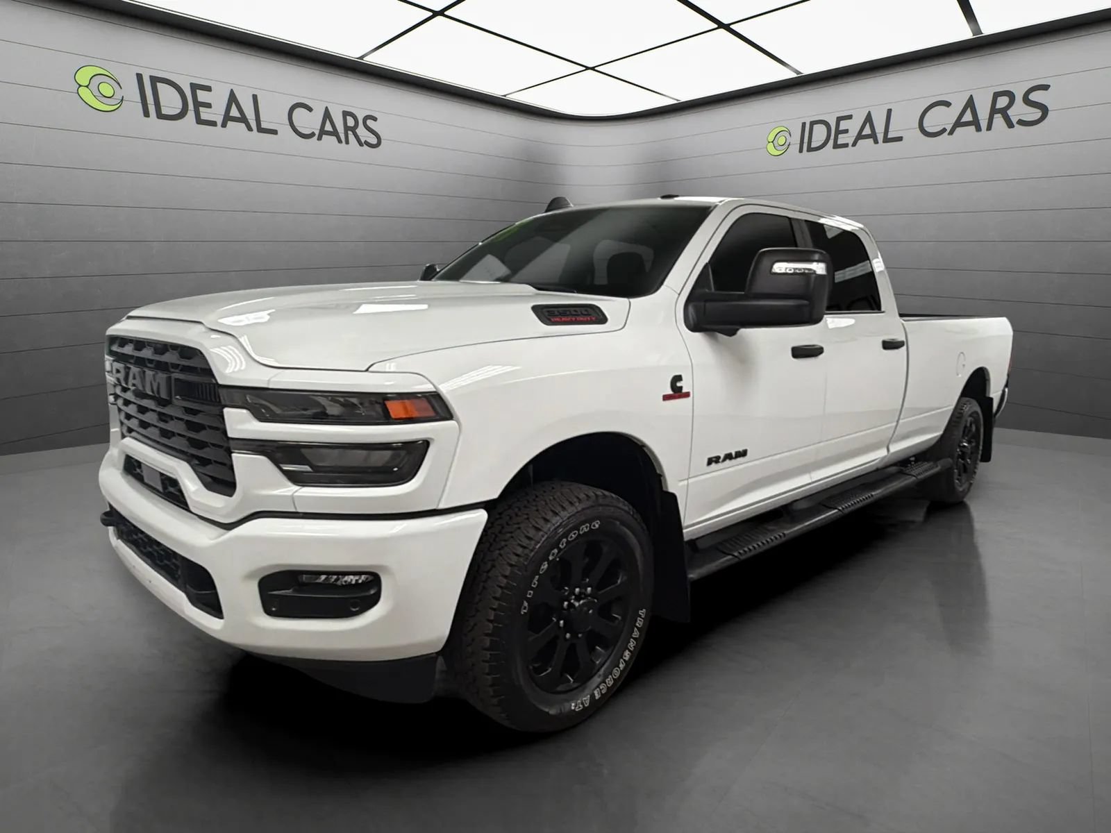 Used 2026 RAM 3500 Big Horn AWD/4WD image 1