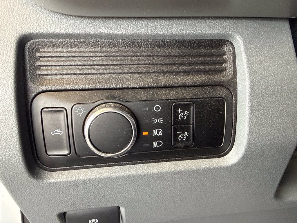 Used 2024 Ford F250 XL AWD/4WD image 14