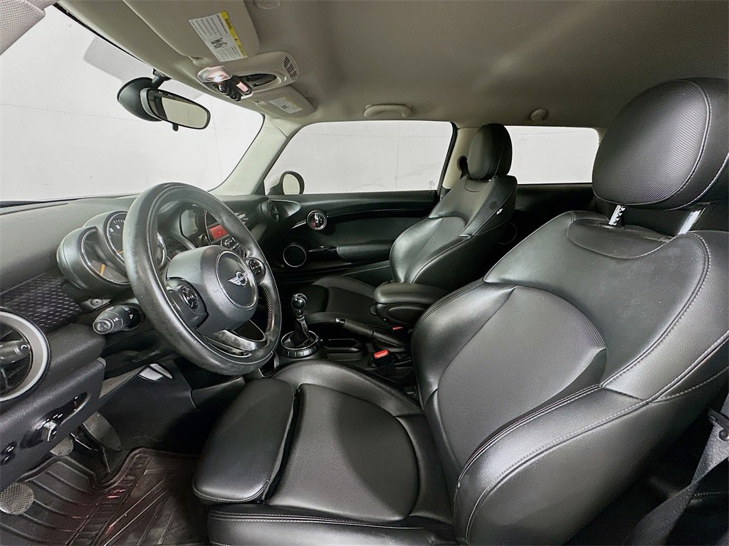 Used 2015 MINI Cooper S image 19